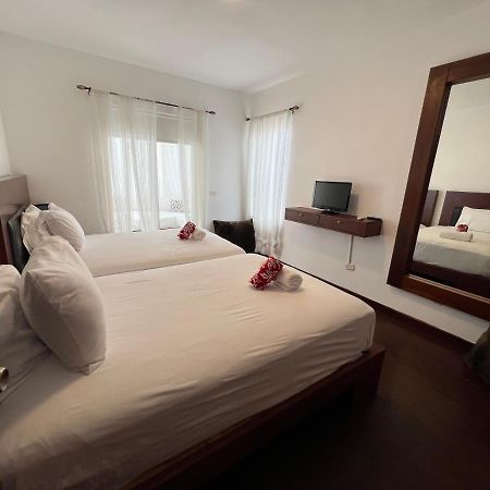 Caribbean Suites With Rooftop Pool プンタ・カナ エクステリア 写真